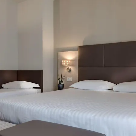 Boston Hotel 4*