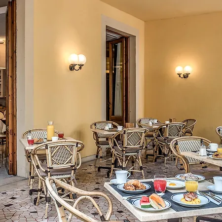 Boston Hotel 4*