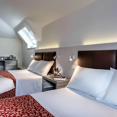 Boston Hotel 4*