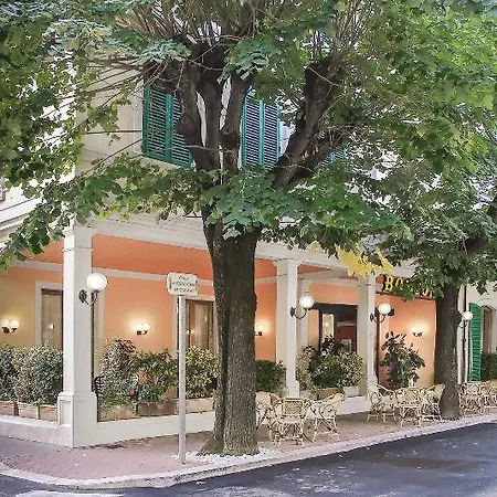 Boston Hotel 4*