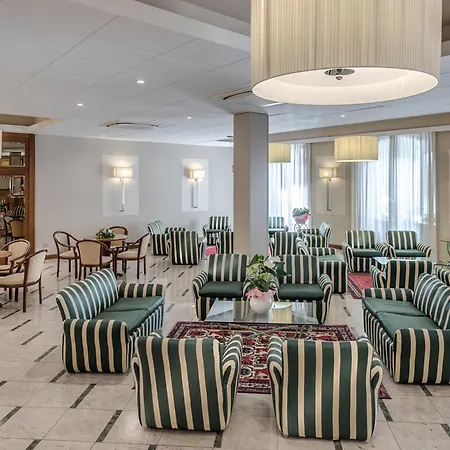 Boston Hotel 4*